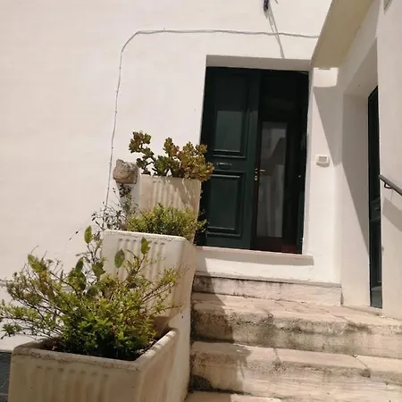 Arco Antico Apartment *
